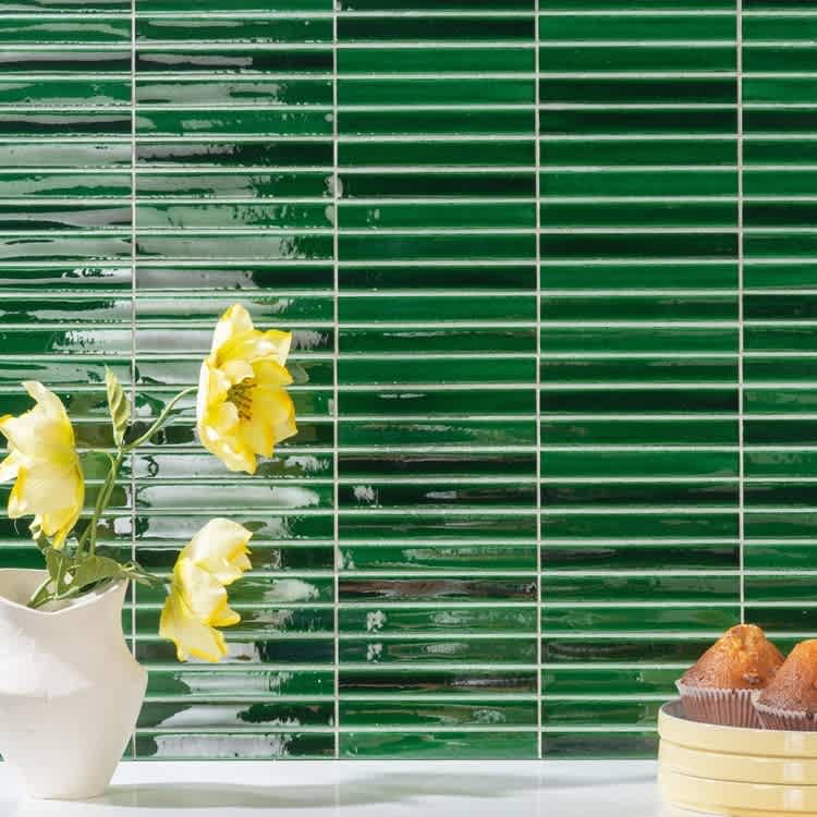 Short Stick Mosaic Ceramic Jungle Crackle Glaze Wall Tile in Bathroom