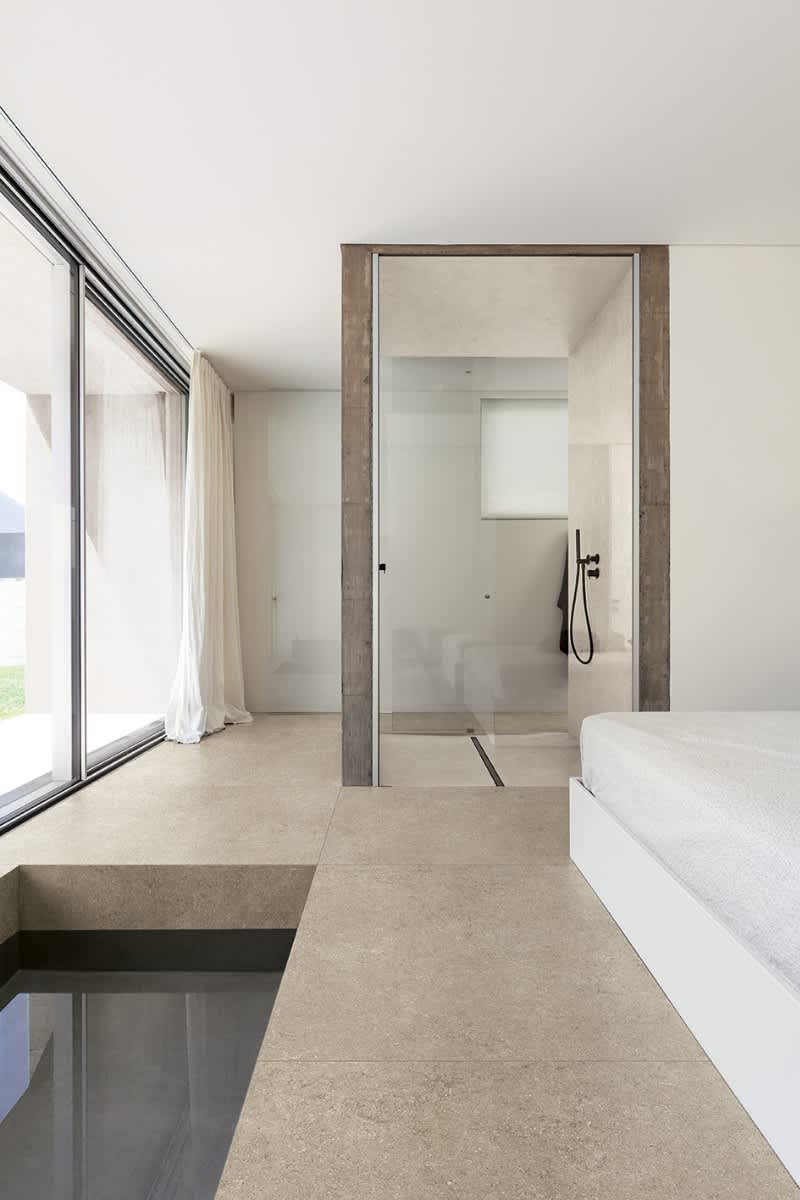 Sensi Mosaic Fossil Ivory and White Porcelain Tile Elegant Living Space